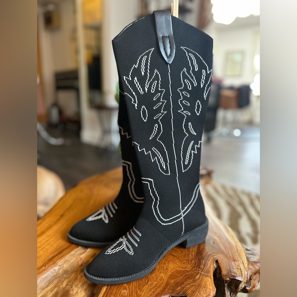 Very unique knit black-and-white cowboy boots never worn